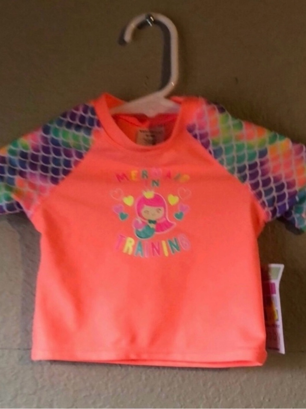 New Healthtex Mermaid Style Short Sleeve Swim Top Rashguard Girls Sz 0-3 Months